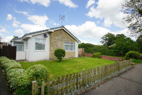 2 bedroom detached bungalow for sale