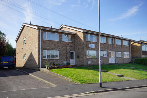 2 bedroom ground floor flat for sale