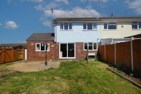 3 bedroom end of terrace house for sale