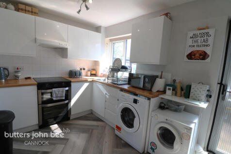 Cygnet Close, Cannock 2 bed terraced house for sale