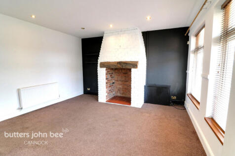 Hednesford Road, Cannock 3 bed detached house for sale