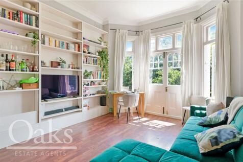 Gleneagle Road, Streatham 2 bed apartment for sale