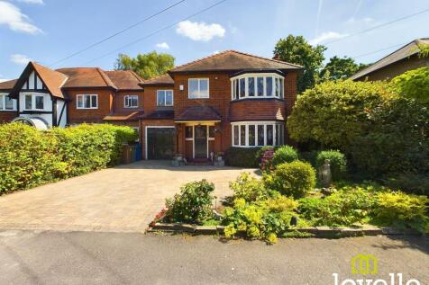 5 bedroom detached house for sale