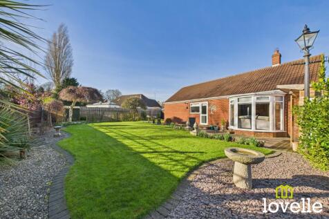 Stephensons Walk, East Riding of... 3 bed detached bungalow for sale