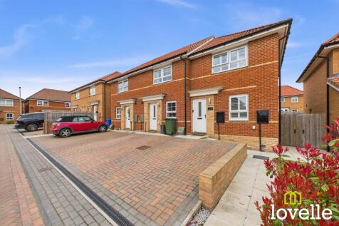 2 bedroom end of terrace house for sale