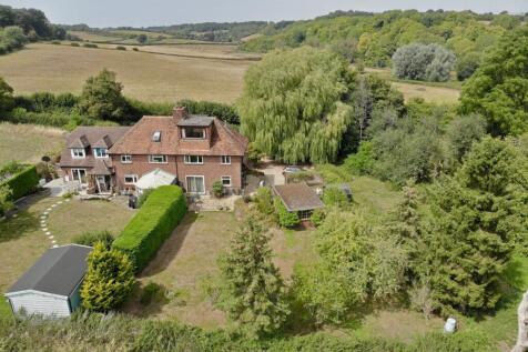 Drydell Lane, Pednor, Chesham... 4 bed semi