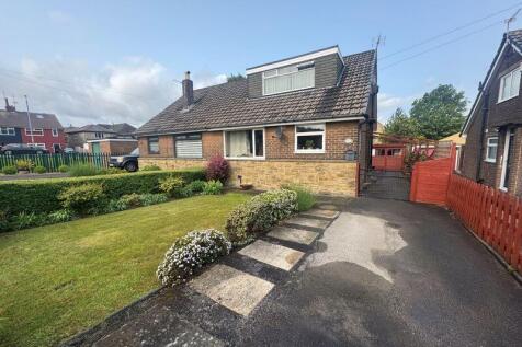 3 bedroom semi-detached bungalow for sale