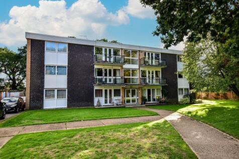 West End Lane, Stoke Poges SL2 2 bed apartment for sale