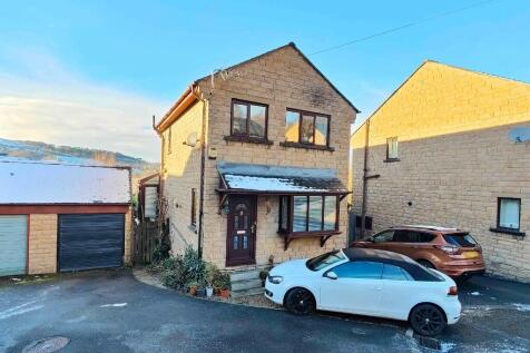 Caldercroft, Elland HX5 3 bed detached house for sale