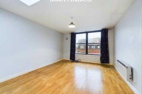 Peach Street, Berkshire 1 bed apartment for sale