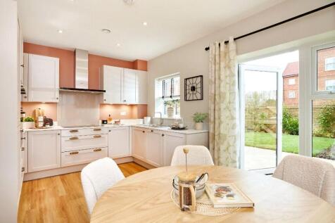 The Brooks, Clayhill Road, Burghfield... 4 bed semi