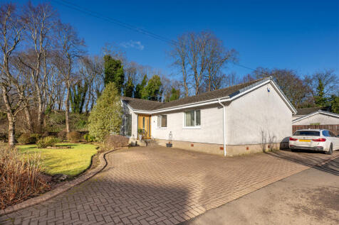 4 bedroom bungalow for sale