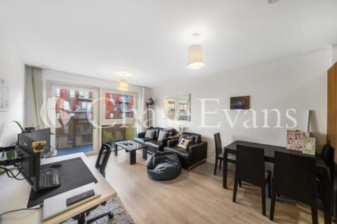 1 bedroom flat for sale