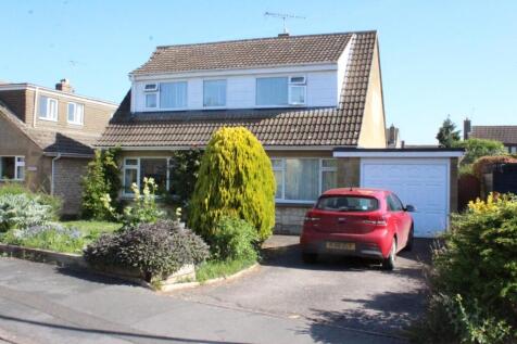 West Way, Lechlade 3 bed detached house for sale