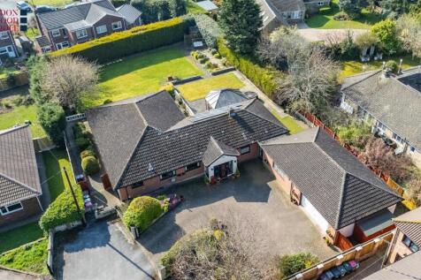 Almond Glade, Wickersley, Rotherham 5 bed house for sale