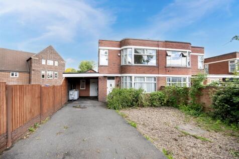 4 bedroom semi-detached house for sale