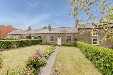 3 bedroom semi-detached bungalow for sale