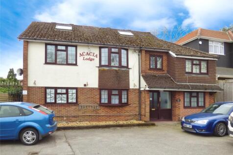 Acacia Lodge, Providence Hill, Bursledon 2 bed maisonette for sale