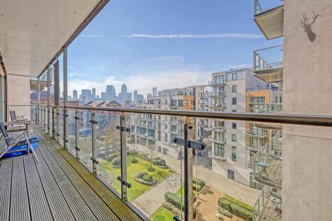 Seven Sea Gardens, Bow, London 3 bed apartment for sale