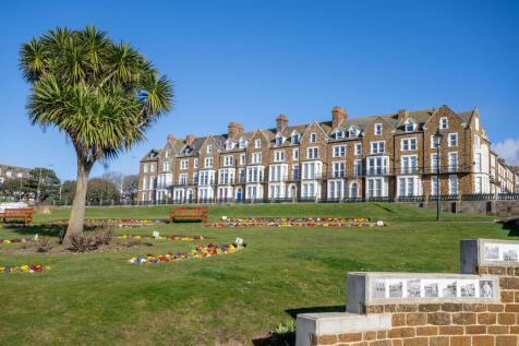 Richmond House 2 bed apartment for sale