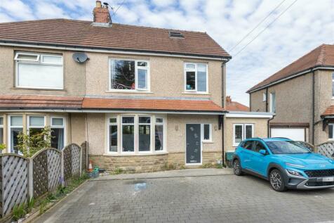 5 bedroom semi-detached house for sale