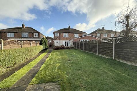 Guilford Drive, Wigston LE18 3 bed semi