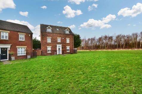 5 Bedroom Detached House for Sale on... 5 bed detached house for sale