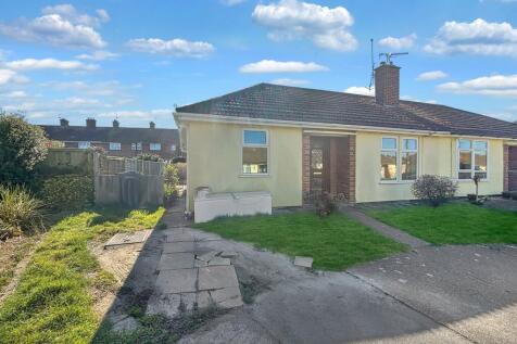 Regent Close, Brightlingsea... 2 bed bungalow for sale