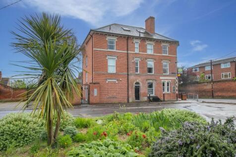 High Street, Wivenhoe, Colchester, CO7 1 bed apartment for sale