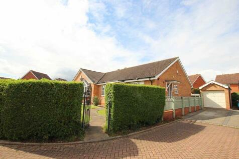 2 bedroom semi-detached bungalow for sale