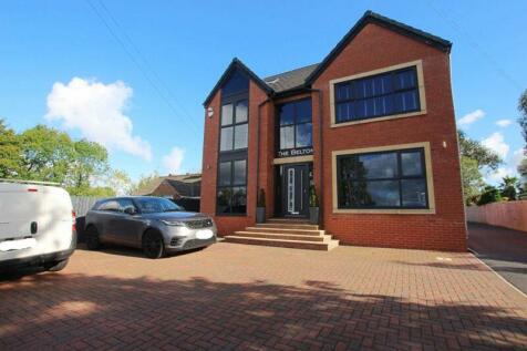 6 bedroom detached house for sale