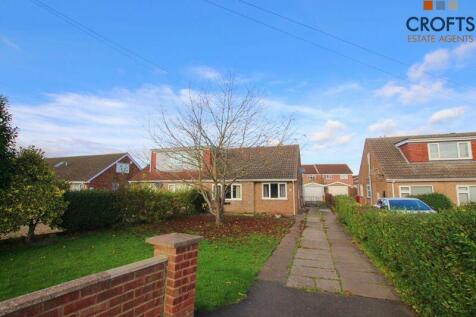 3 bedroom semi-detached bungalow for sale