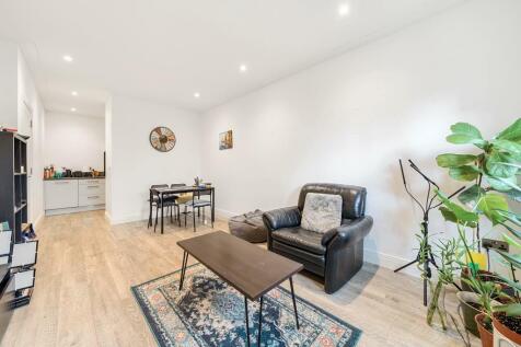 1 bedroom flat for sale