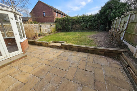 Blandford Drive, Kingsmead... 3 bed semi