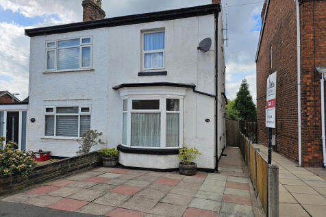 London Road, Leftwich, Northwich, CW9 3 bed semi