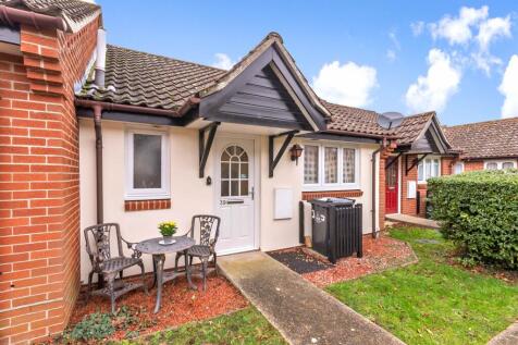 1 bedroom terraced bungalow for sale