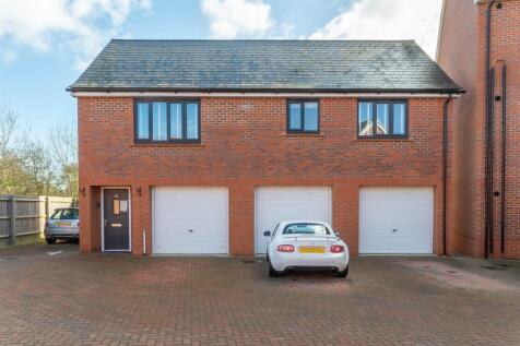 2 bedroom coach house for sale