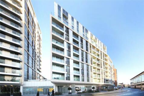 Buckhold Road, London 2 bed flat for sale