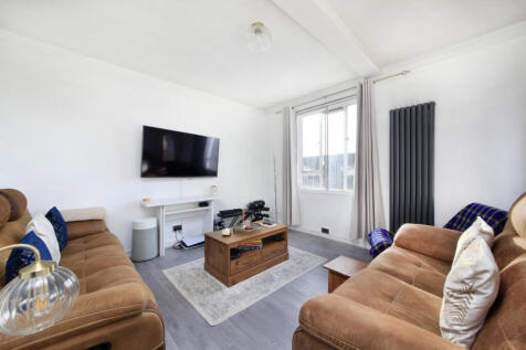 Bembridge House, 1 Iron Mill Road... 2 bed flat for sale
