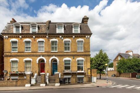 4 bedroom flat for sale