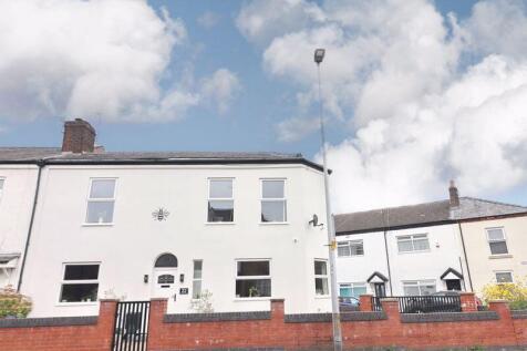 Moorside Road, Manchester M27 4 bed end of terrace house for sale