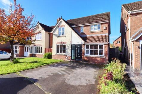 5 bedroom detached house for sale