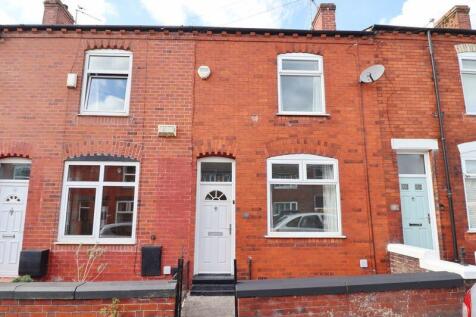 Charles Street, Manchester M27 2 bed terraced house for sale