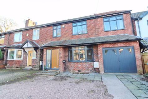 5 bedroom end of terrace house for sale