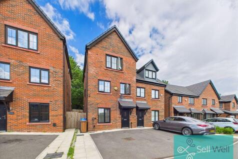 4 bedroom semi-detached house for sale