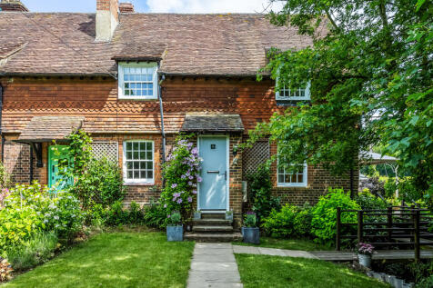 Ide Hill, Sevenoaks, Kent 4 bed end of terrace house for sale