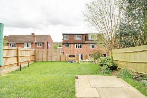 4 bedroom semi-detached house for sale