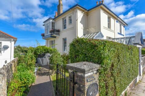 *CHAIN FREE* John Street, Ryde 2 bed apartment for sale