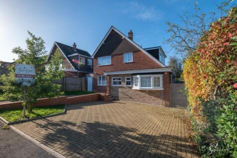 2 bedroom detached house for sale