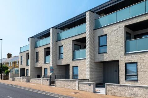 Horizon House, Culver Parade, Sandown 5 bed terraced house for sale